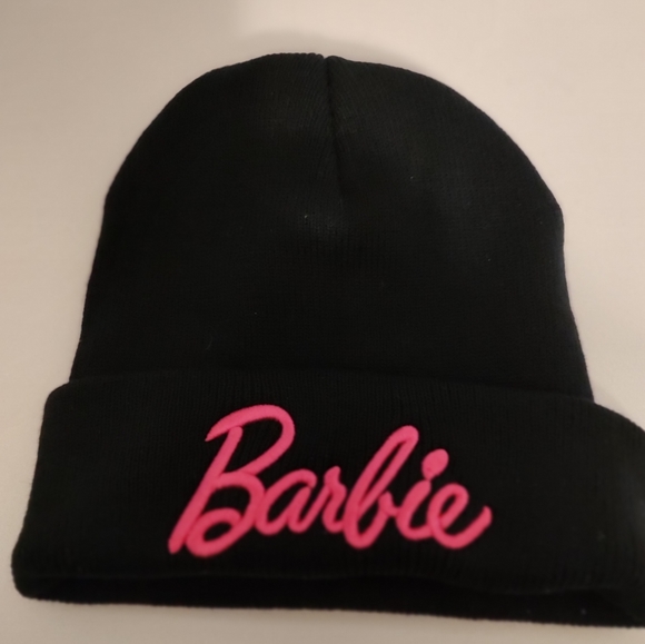 Black and pink Barbie beanie - Picture 2 of 6